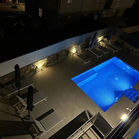 Luxury Apartments Marty Malinska Exterior photo