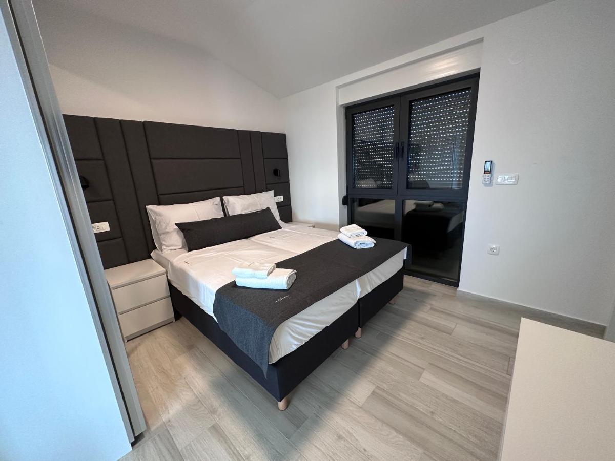 Luxury Apartments Marty Malinska Exterior photo