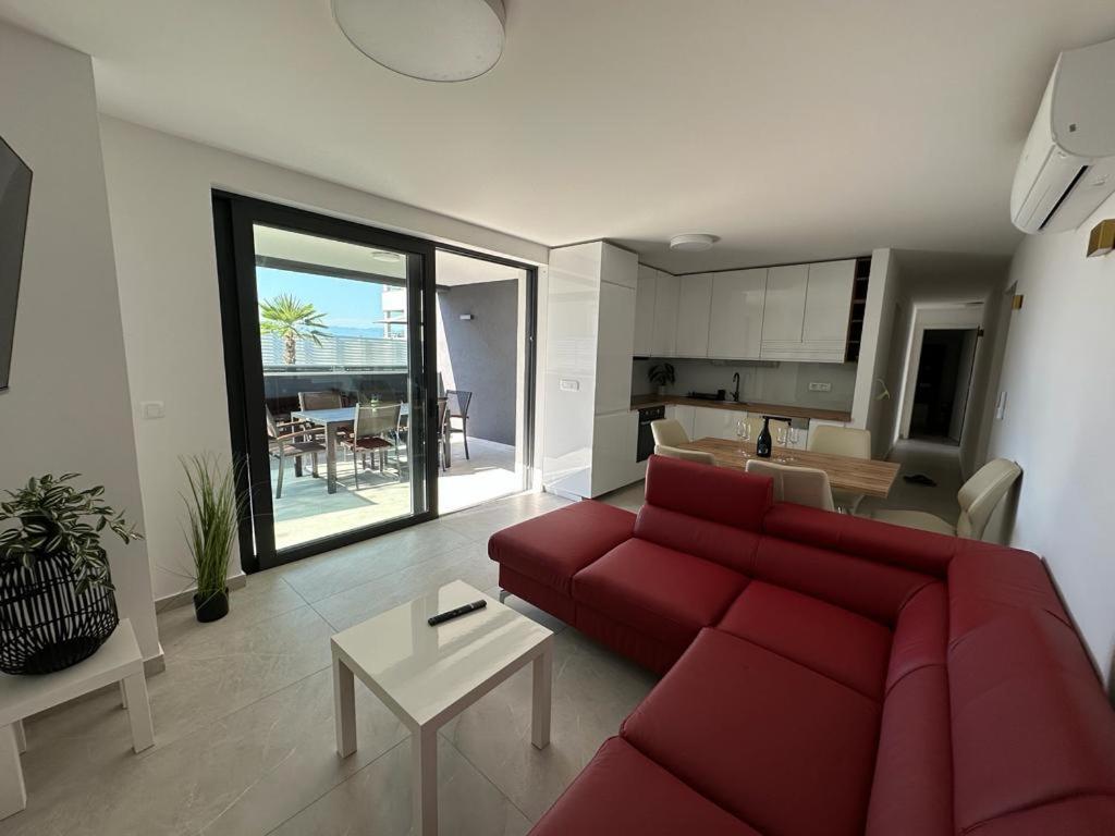 Luxury Apartments Marty Malinska Exterior photo